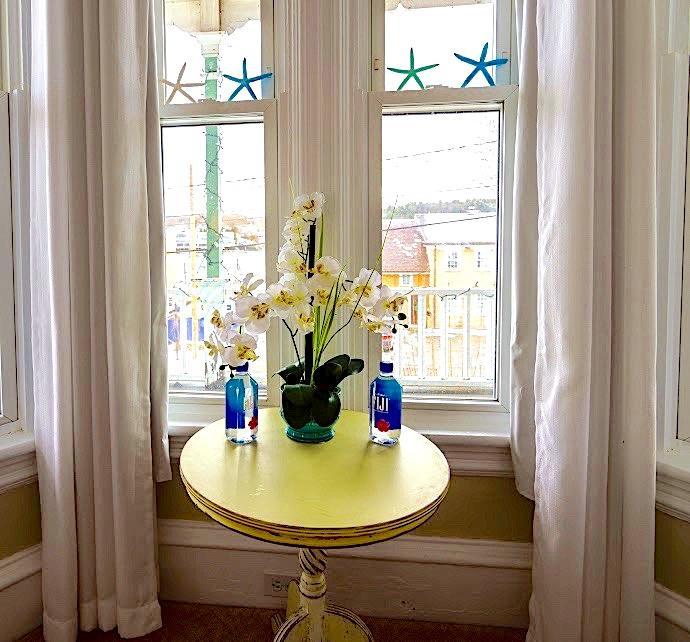 Captain Sawyer'S Bed And Breakfast Бутбей Харбър Екстериор снимка
